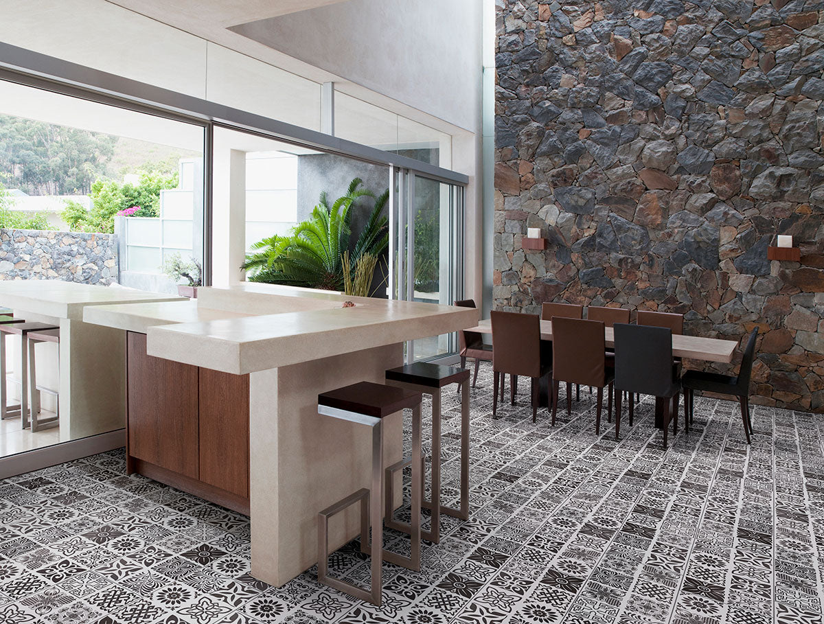 Trecento®Windsor Crest Luxury Vinyl Tile