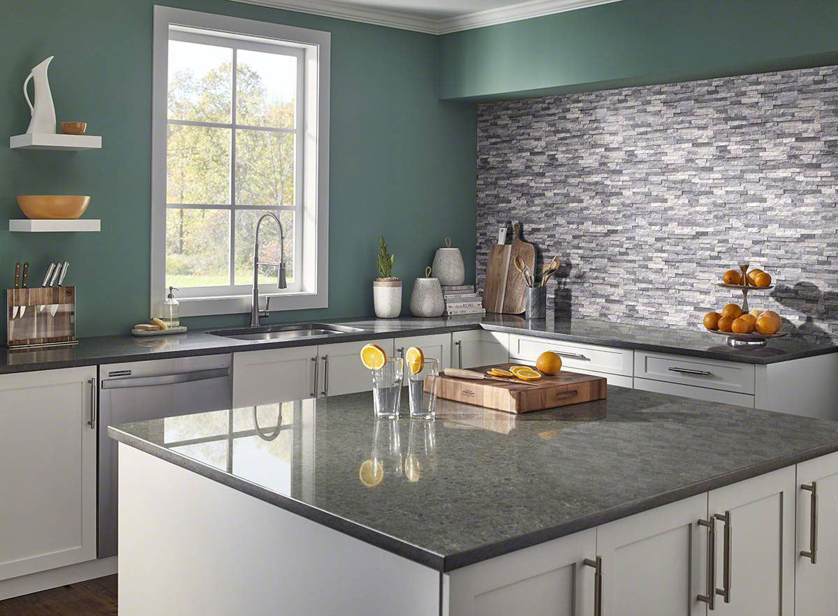 Alaskan Gray Splitface Interlocking Wall Tile
