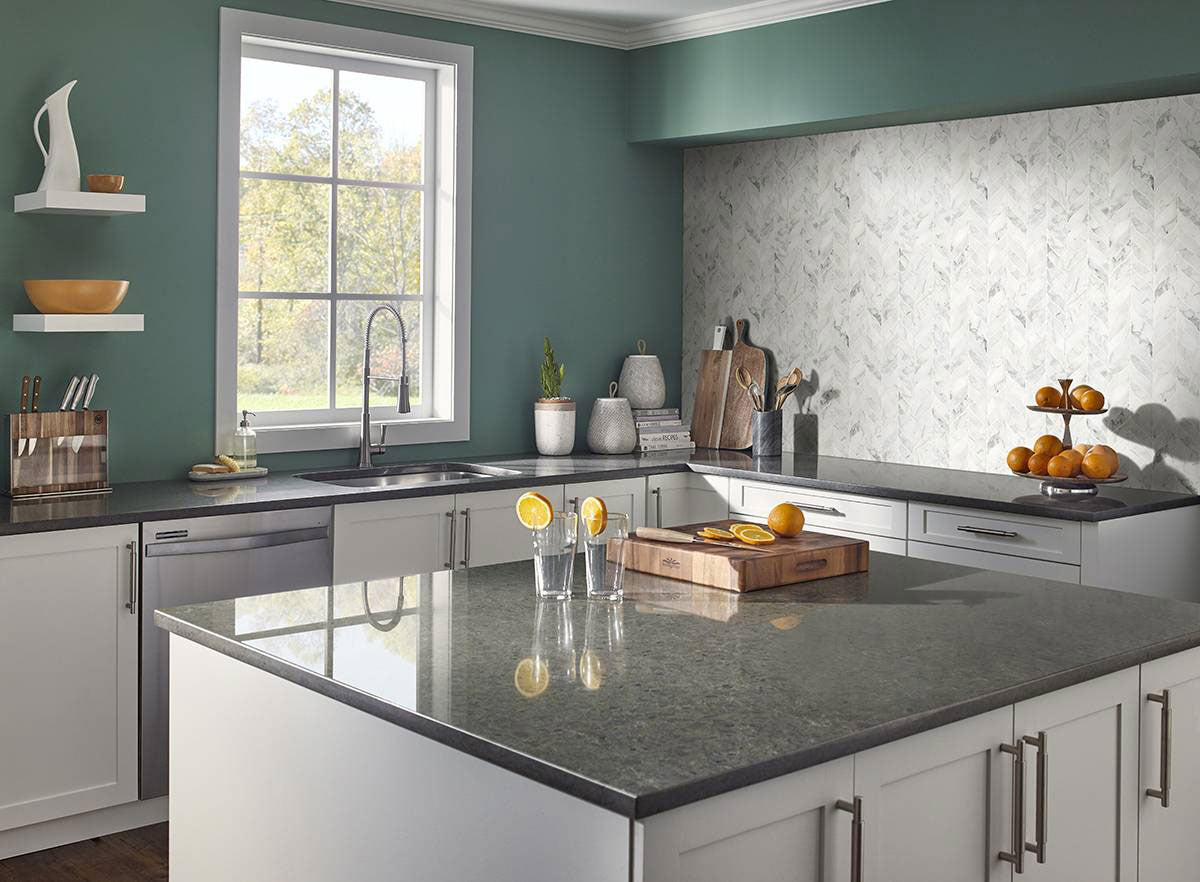 CALACATTA CRESSA LEAF PATTERN HONED Tile