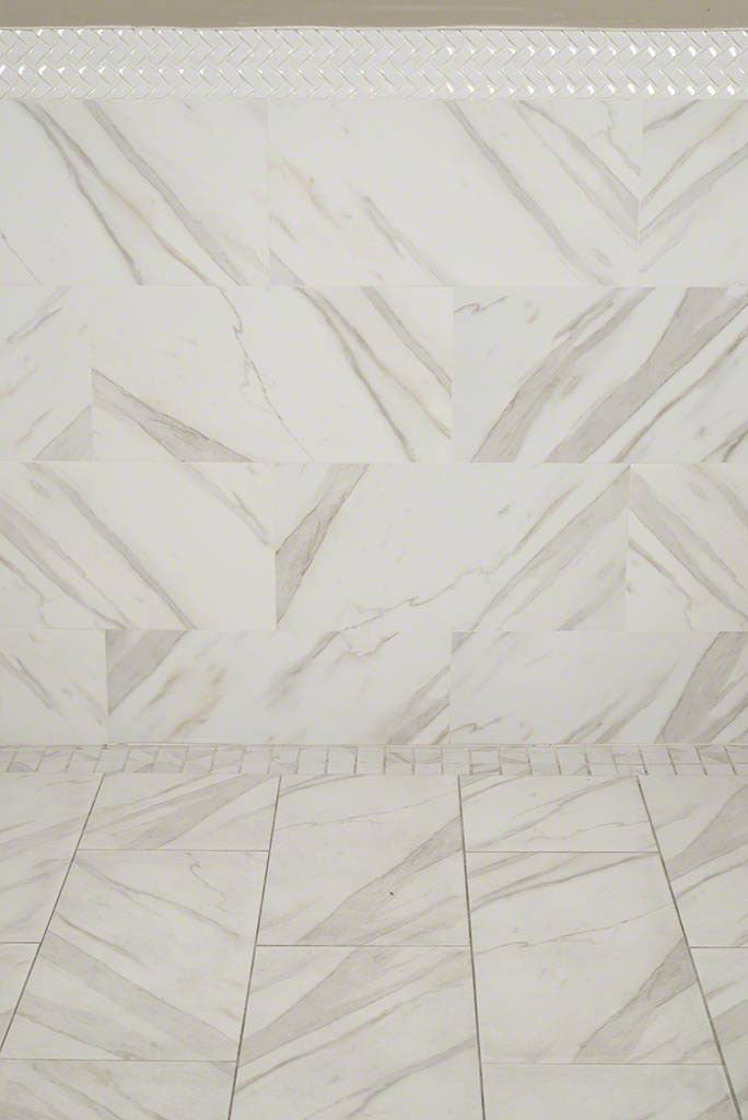 Pietra Calacatta Porcelain Tile