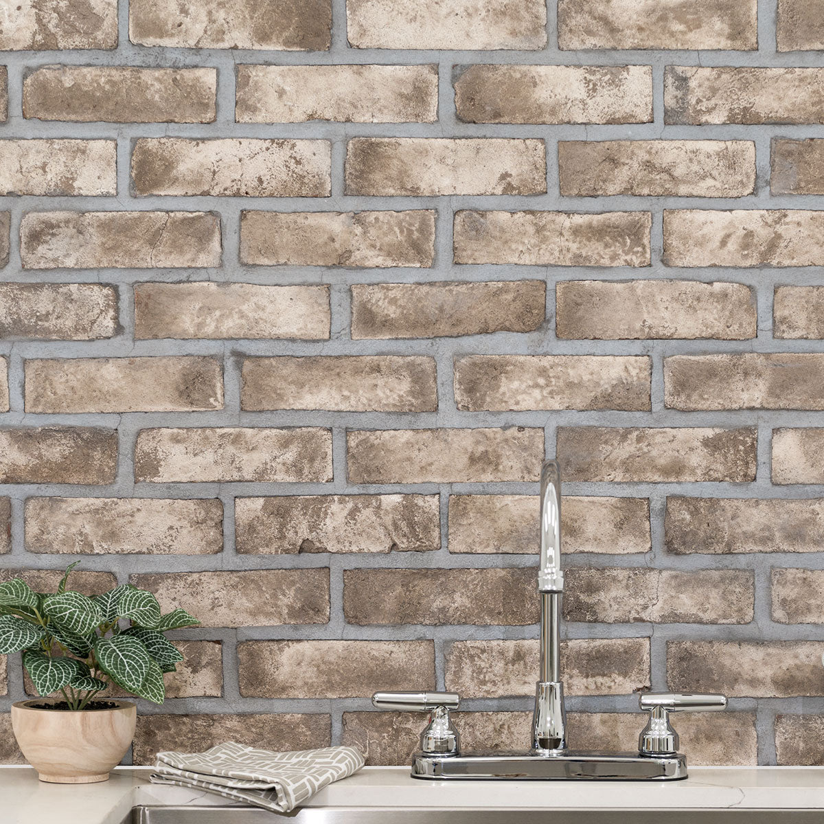 Doverton Gray Clay Brick Tile