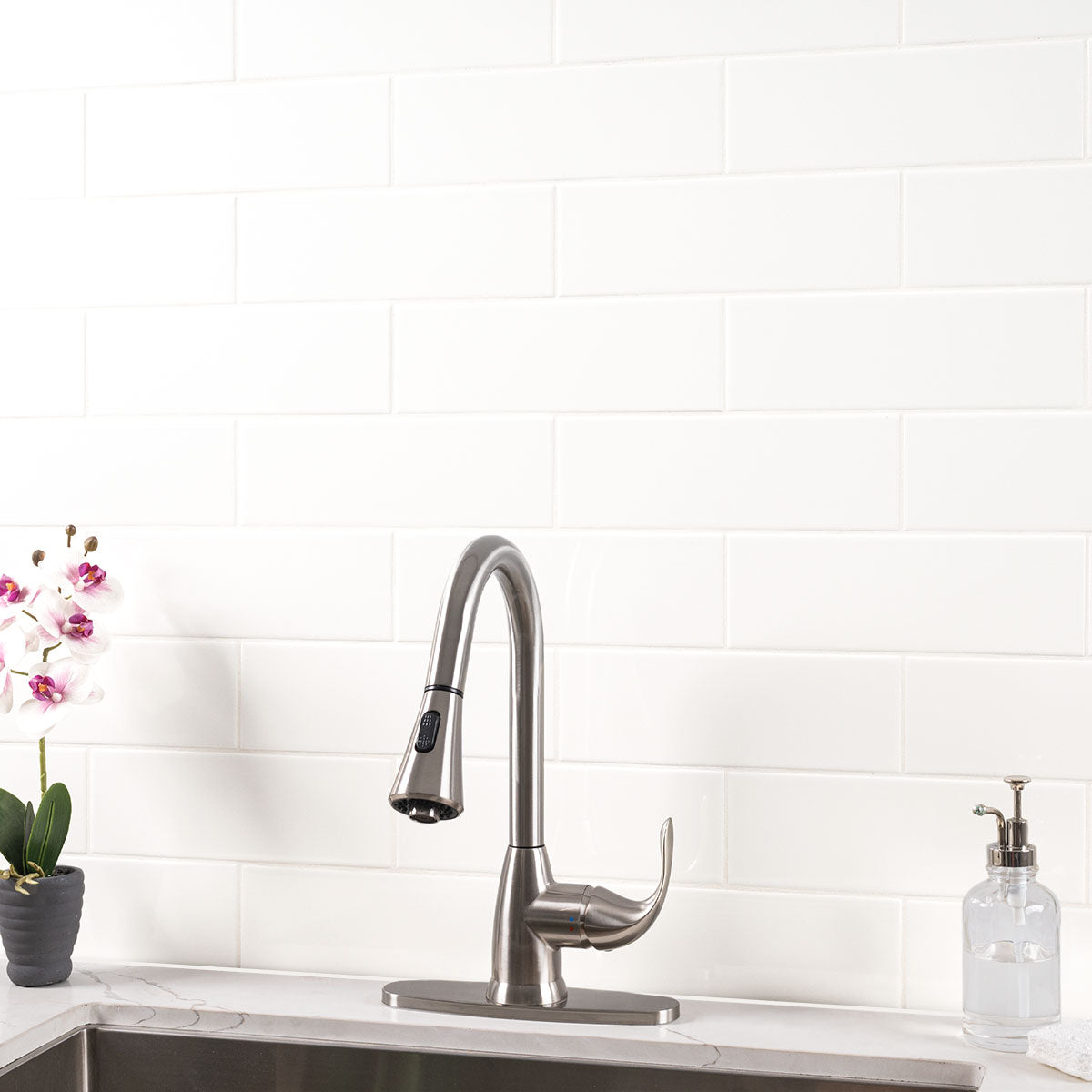 Metro White 4x12 Glossy Tile