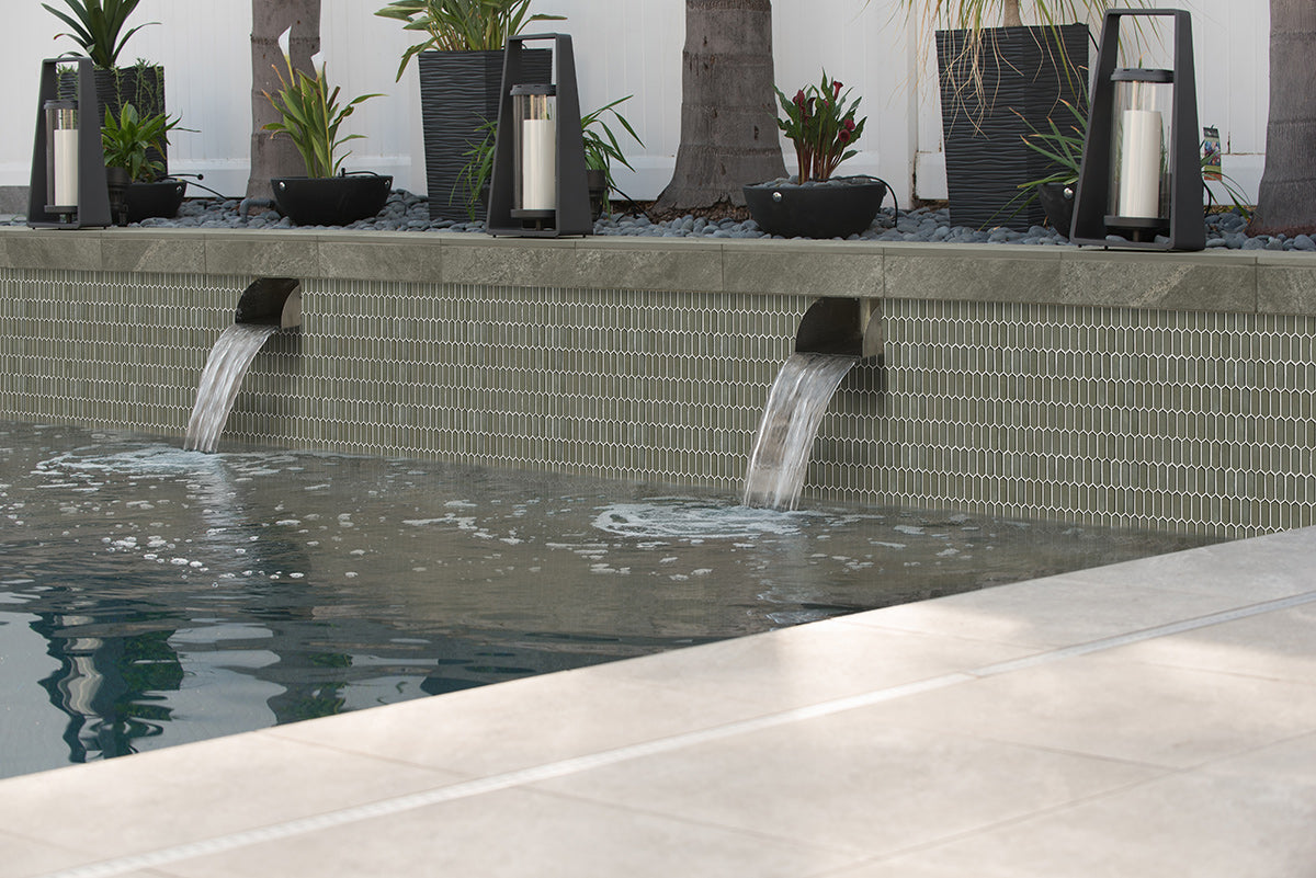 Pixie Grigia Glass Tile