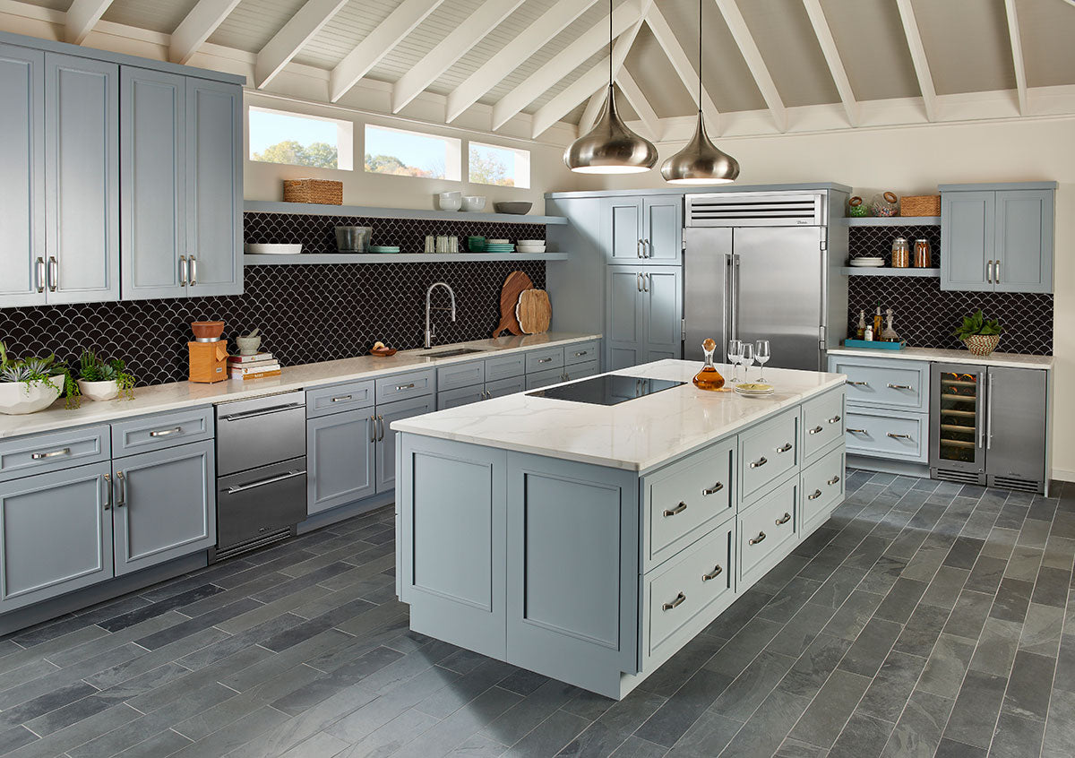 Retro Nero Scallop Tile